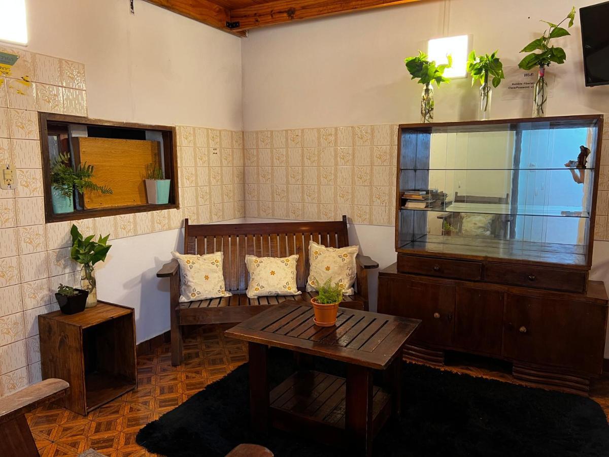 Iguazu Nature Hostal ปูแอร์โตอีกวาซู ภายนอก รูปภาพ
