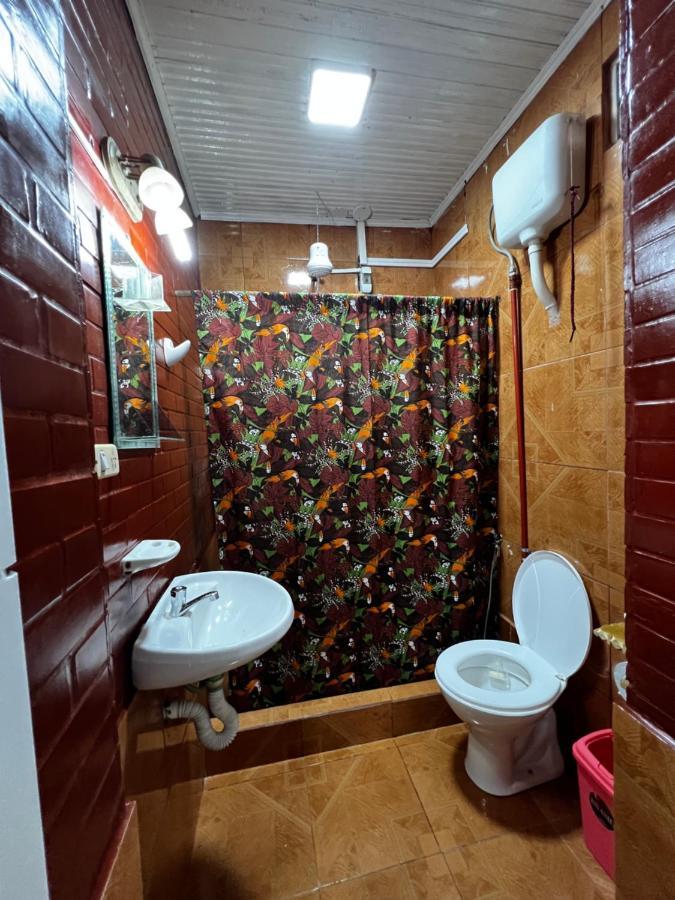 Iguazu Nature Hostal ปูแอร์โตอีกวาซู ภายนอก รูปภาพ